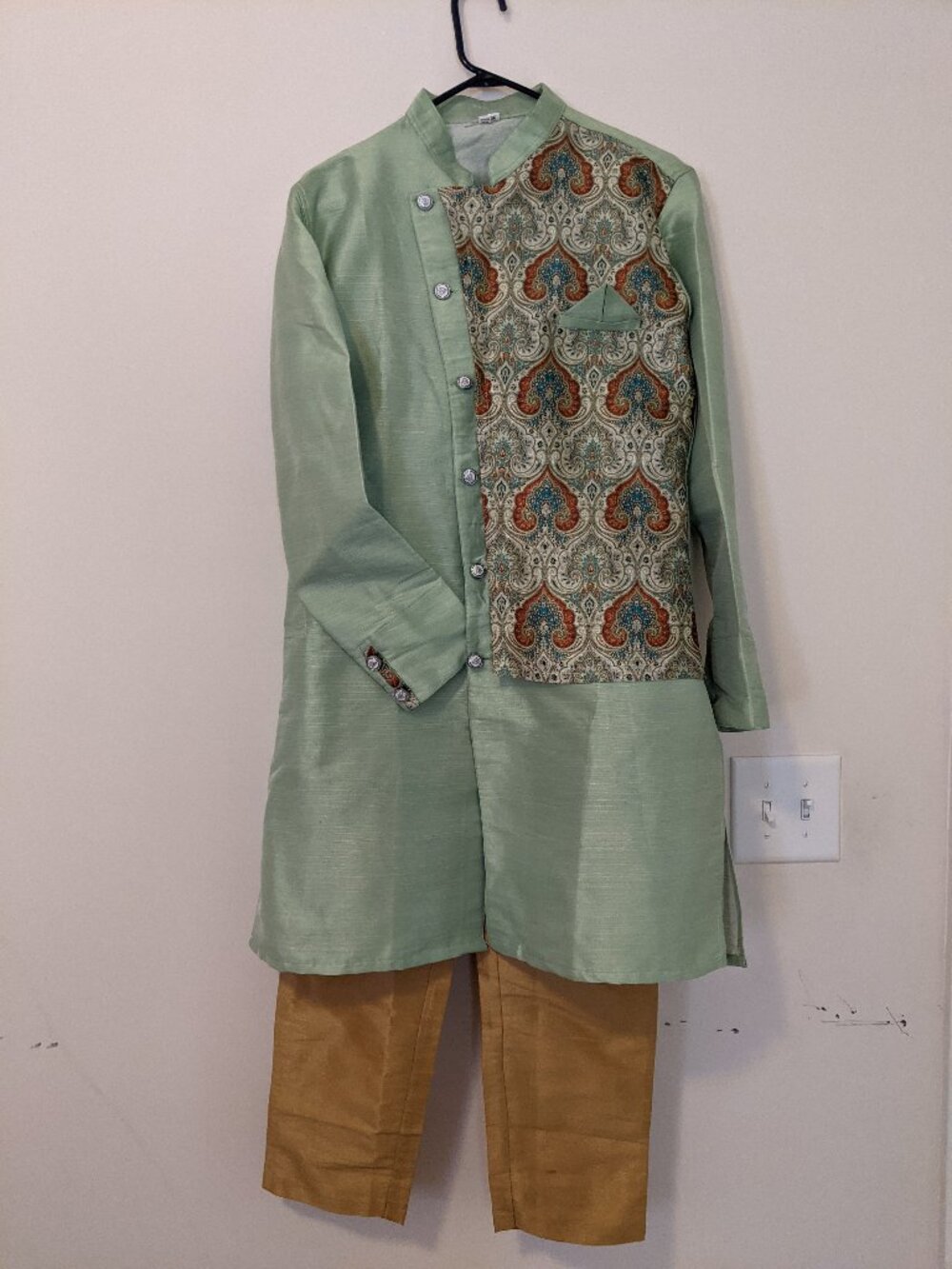 Elegant Mint Green & Gold Indo-Western Kurta pajama Set with Patterned Accent